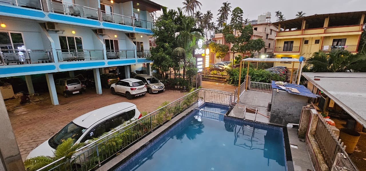 Apsons Resort Pool 4